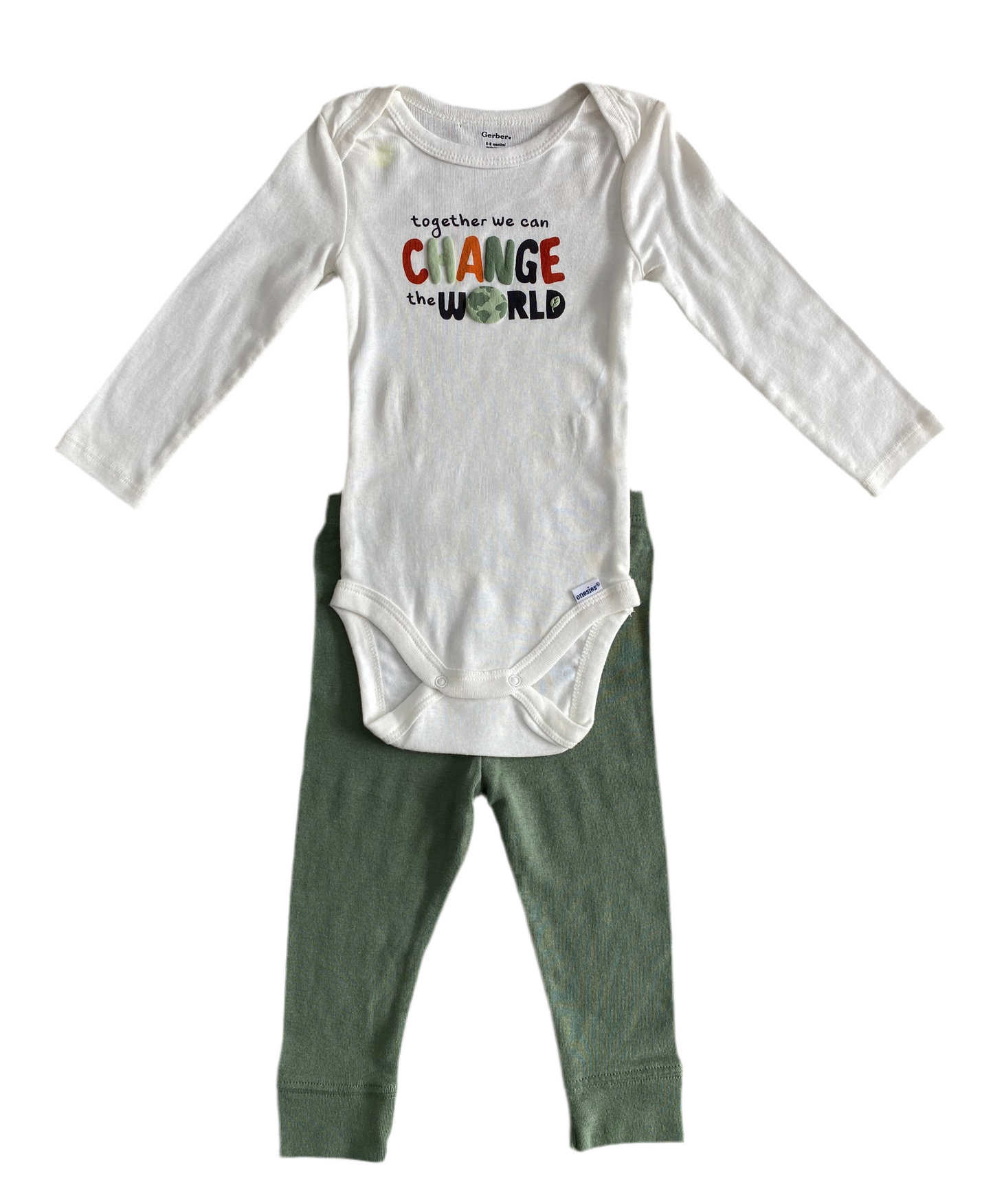 CONJUNTO 2 PIEZAS BUSO/PANTALON “JUNTOS PODEMOS CAMBIAR EL MUNDO” (6-9M)