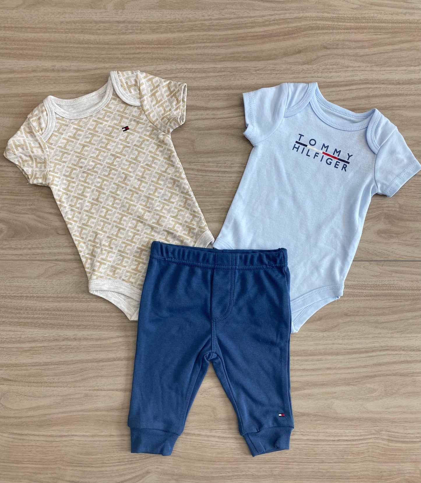 CONJUNTO 3 PIEZAS BODY/PANTALÓN/BODY (0-3M)