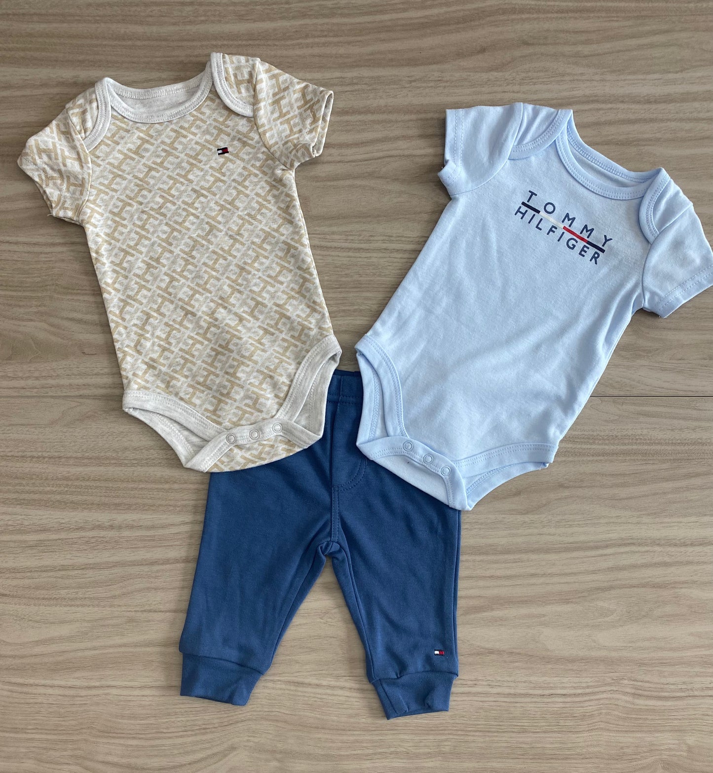 CONJUNTO 3 PIEZAS BODY/PANTALÓN/BODY (0-3M)
