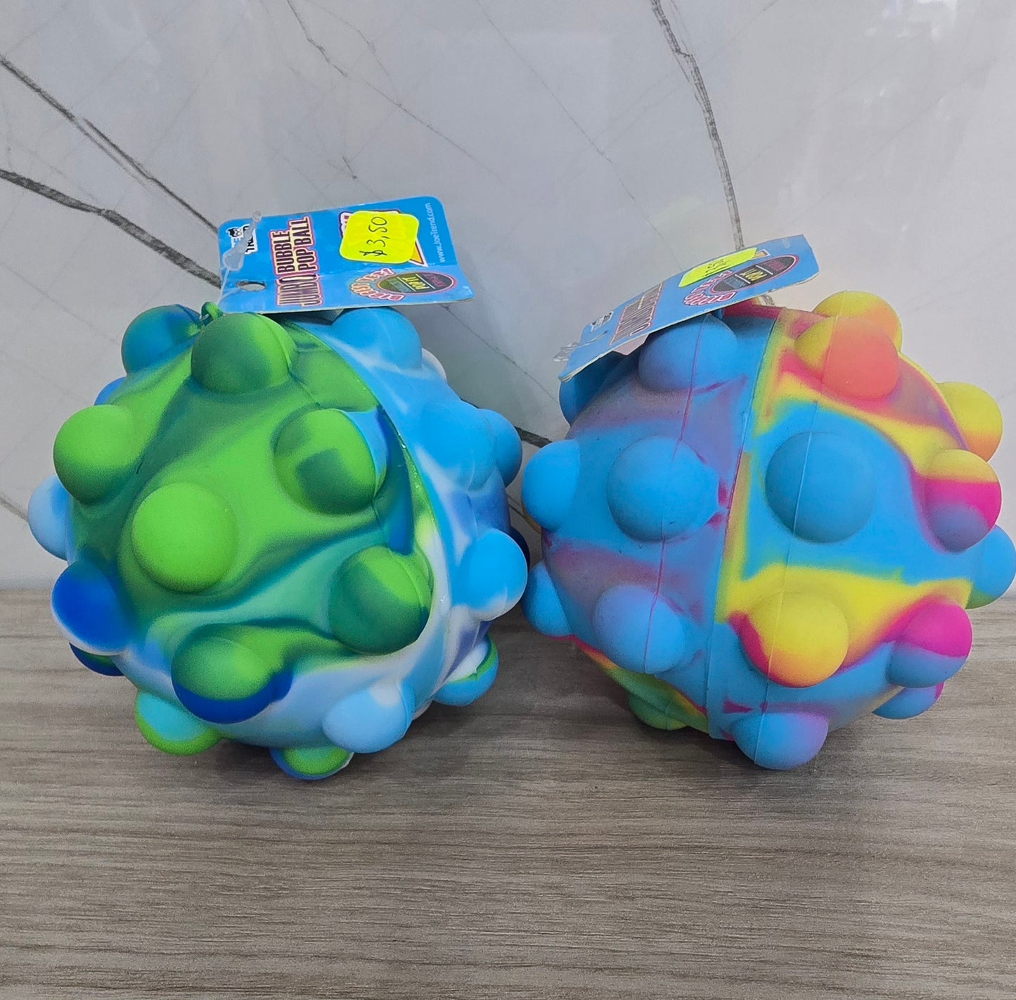 JUMBO BUBBLE POP BALL