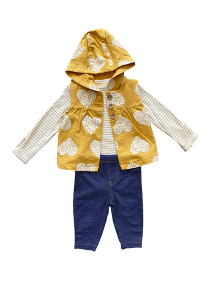 CONJUNTO 3 PIEZAS CHALECO/BODY/PANTALÓN ESTAMPADO CORAZONES AMARILLO (3M)