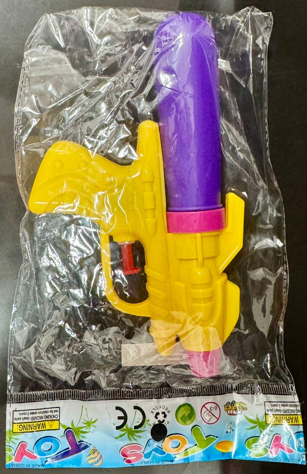 PISTOLA DE AGUA CARNAVAL PEQ. 18CM (3+)