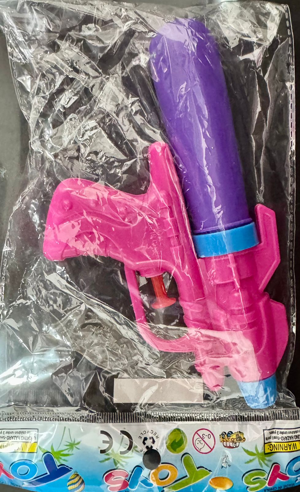 PISTOLA DE AGUA CARNAVAL PEQ. 18CM (3+)